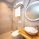Emara Boutique Hotel 4*