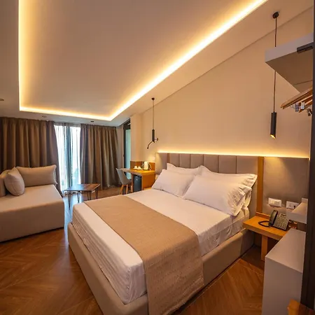 酒店 Emara Boutique