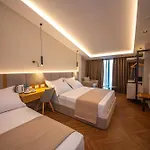 Hotel Emara Boutique 4*
